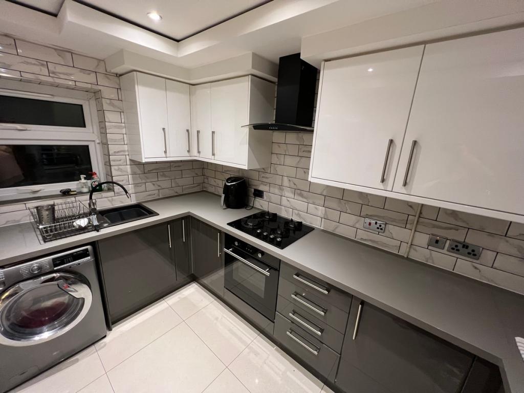 Additional image 20 of Ynyslyn Road Pontypridd - Pontypridd