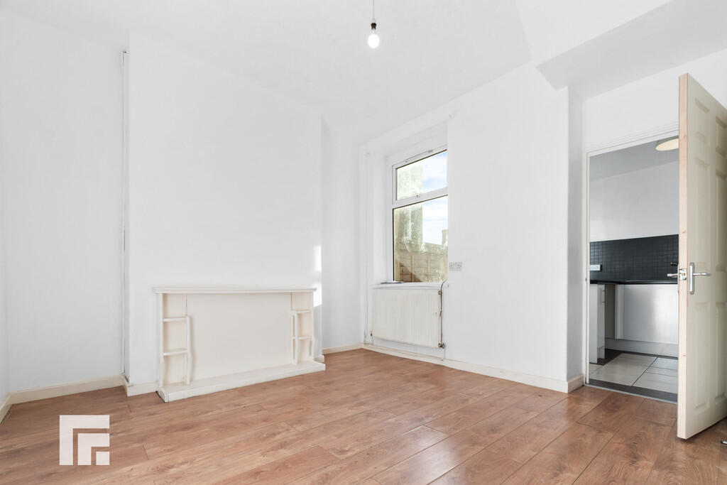 Additional image 15 of Davies Street, Barry