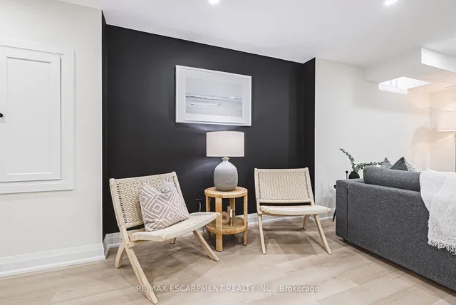 Additional image 31 of 3895 Leonardo St