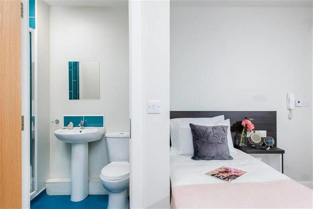 Additional image 5 of Commonhall Street, Chester, CH1 2AA