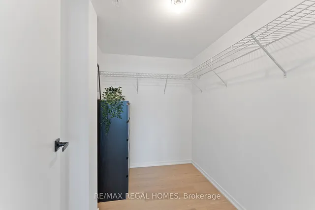 Additional image 17 of 36 Lisgar St Unit 1201E