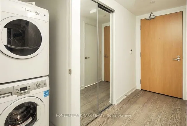 Additional image 3 of 11 Wellesley St Unit 2804