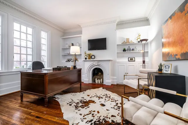 Additional image 14 of 121 Roxborough Dr