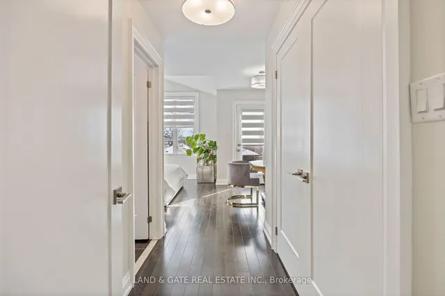 Additional image 40 of 32A Venn Cres