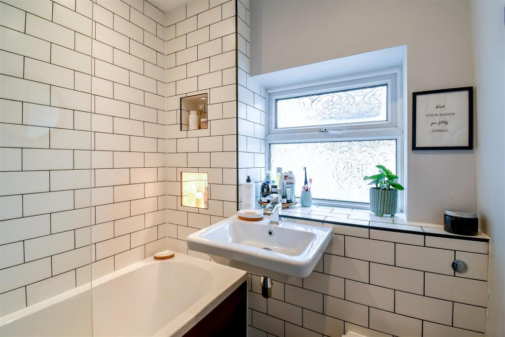 Additional image 13 of Everard Street, Barry