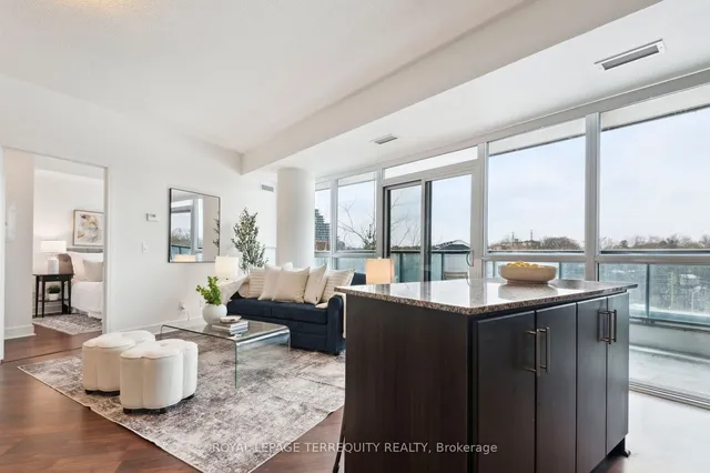 Additional image 8 of 35 Brian Peck Cres Unit 321