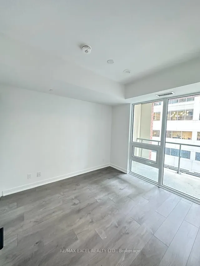 Additional image 10 of 108 Peter St Unit 707