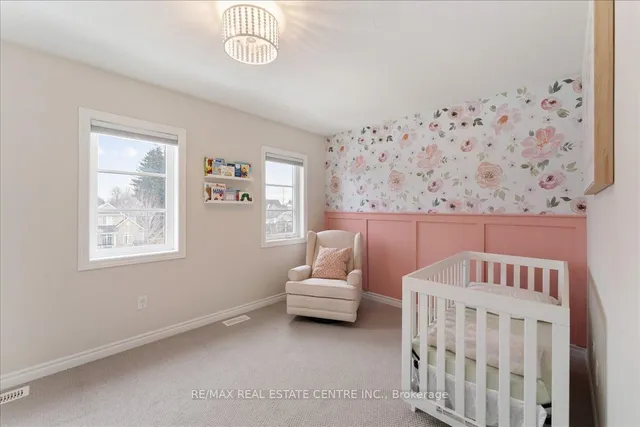 Additional image 28 of 219 Dundas St Unit 13