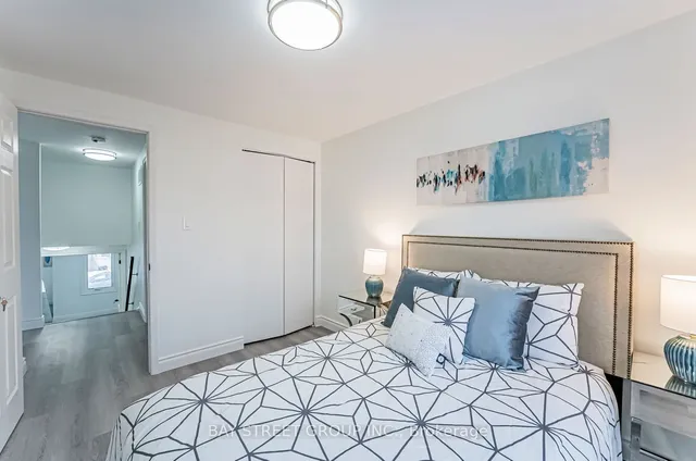 Additional image 27 of 77 Sandyhook Sq