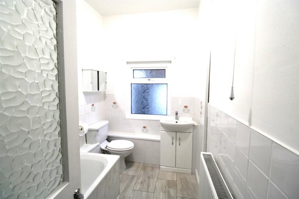 Additional image 10 of Litchard Bungalows, Bridgend, Bridgend County. CF31 1PH