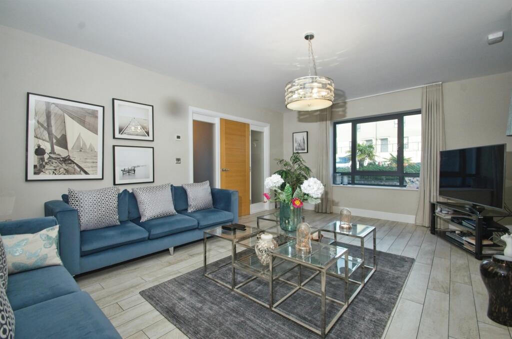 Additional image 27 of Craig Yr Eos Avenue, Ogmore-By-Sea, Vale Of Glamorgan
