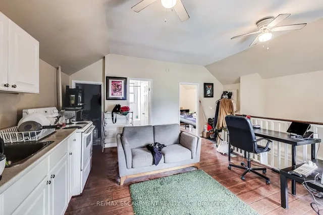 Additional image 14 of 208 EAST Ave