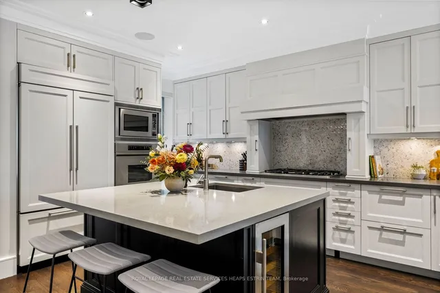 Additional image 14 of 111 Balmoral Ave