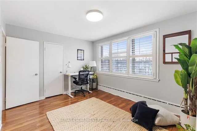 Additional image 23 of 2052 Courtland Dr Unit 401