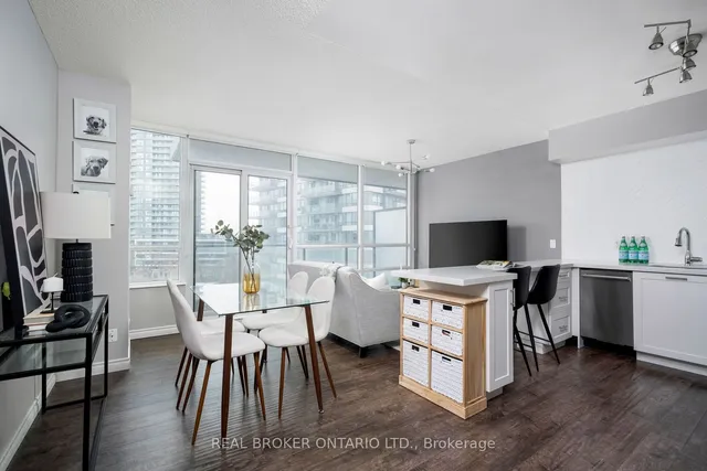 Additional image 11 of 2240 Lake Shore Blvd Unit 605