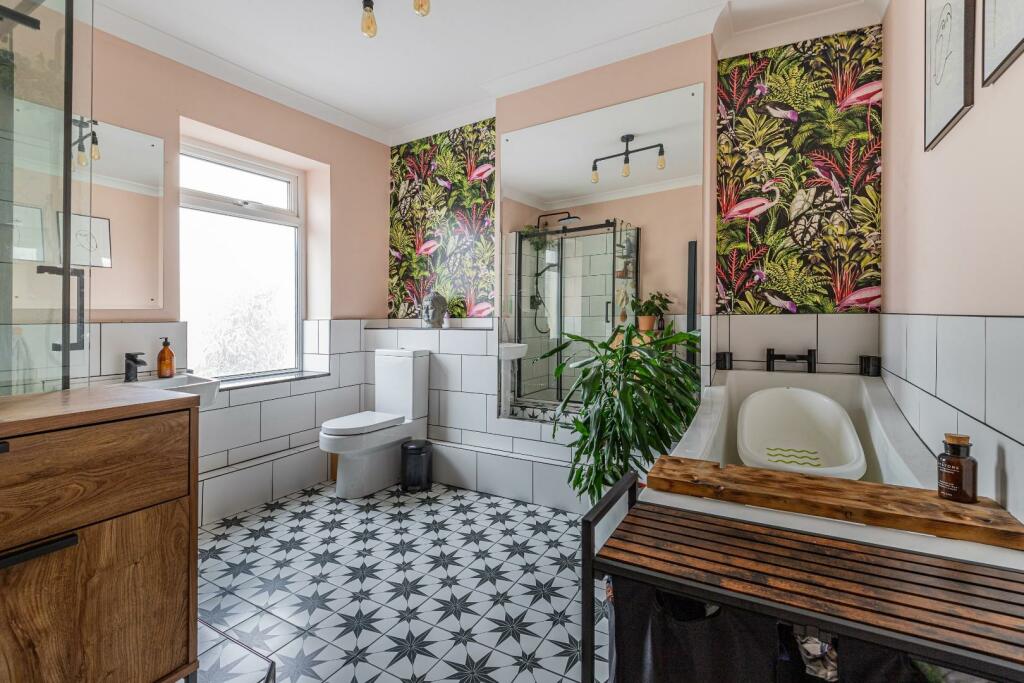 Additional image 14 of High Street, Penarth