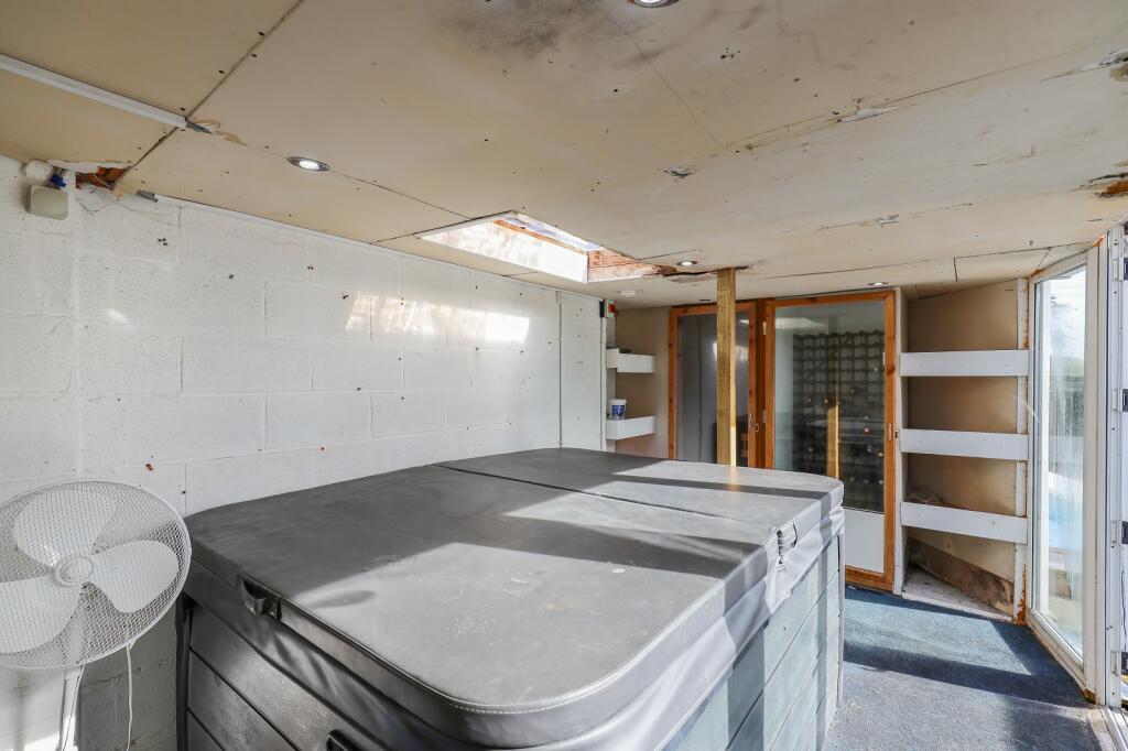 Additional image 33 of Highwalls Road, Dinas Powys, The Vale Of Glamorgan. CF64 4AJ