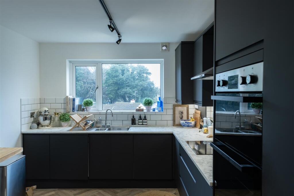 Additional image 7 of Avalon, Evening Hill