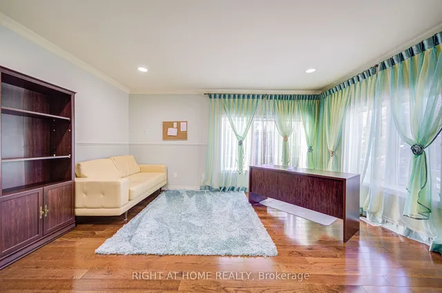 Additional image 35 of 49 Arjay Cres