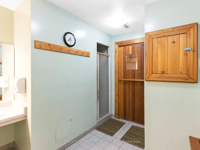 Additional image 37 of 130 Neptune Dr Unit 708