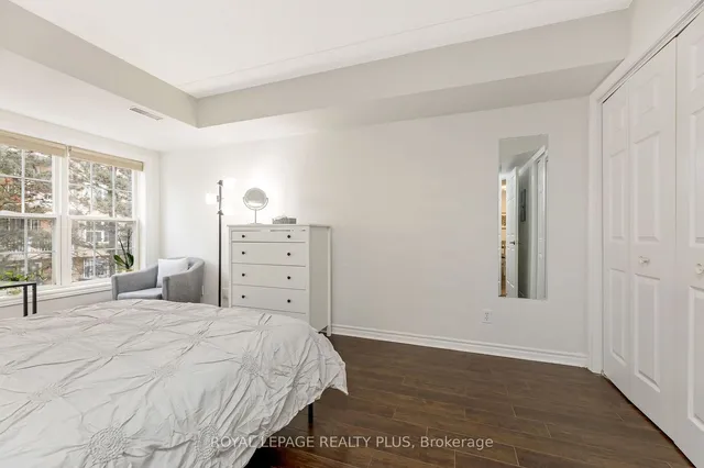 Additional image 18 of 1810 Walker's Line Unit 205