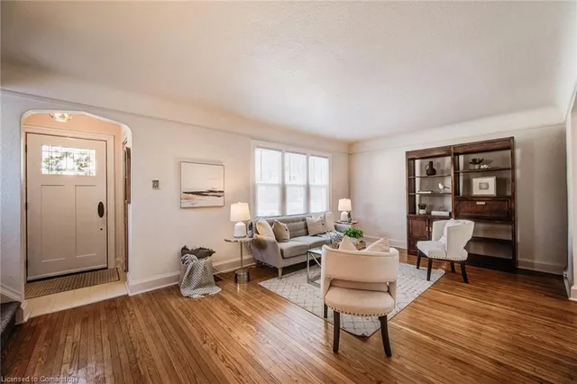 Additional image 8 of 56 Garden Ave