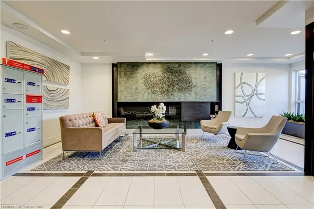 Additional image 5 of 155 St Leger St Unit 115