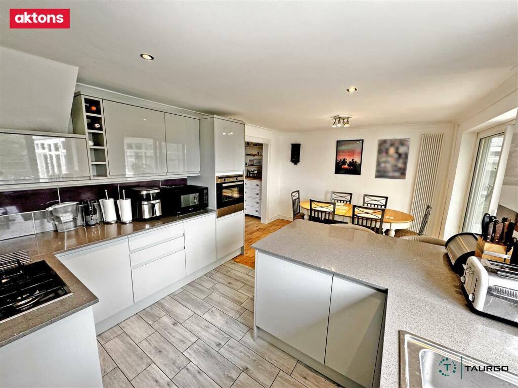 Additional image 24 of Caldicot Court, Caerphilly