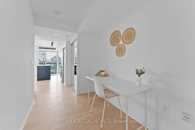 Additional image 19 of 36 Lisgar St Unit 1201E