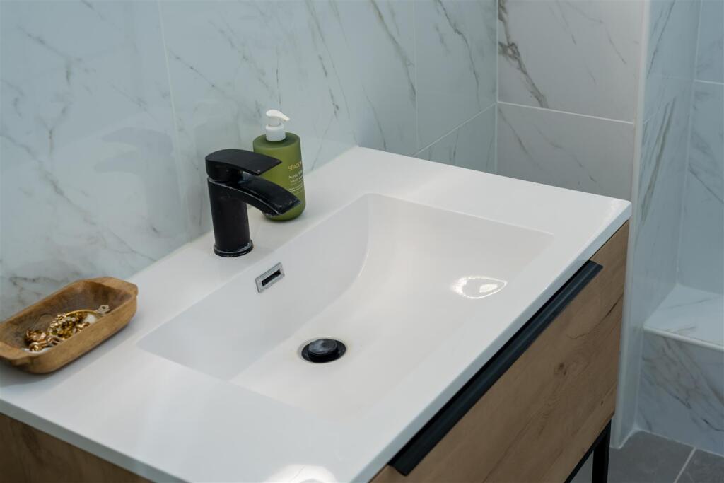 Additional image 18 of Avalon, Evening Hill