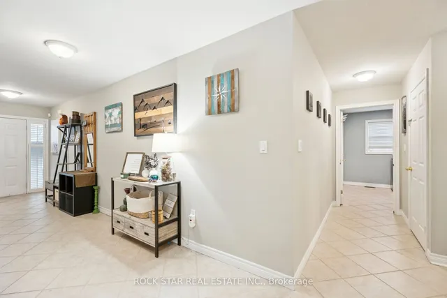 Additional image 7 of 996 BEACH Blvd