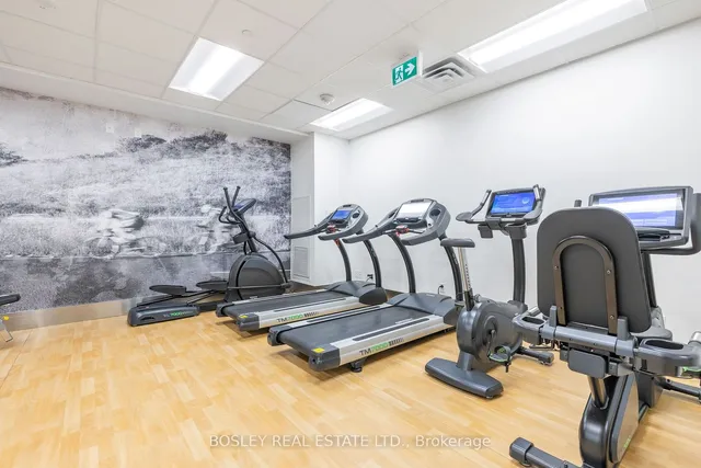 Additional image 30 of 25 Malcolm Rd Unit 413