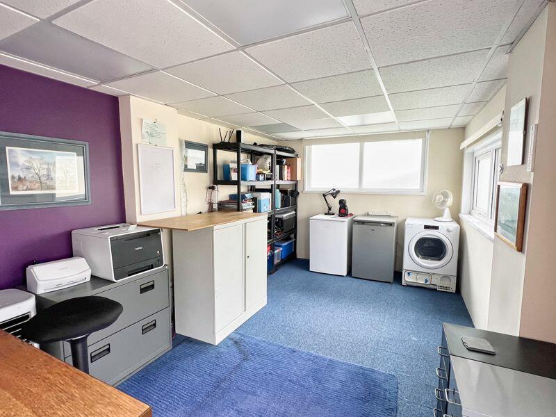 Additional image 20 of 32 Mount Earl, Bridgend, CF31 3EY