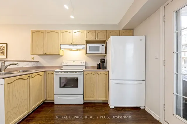 Additional image 13 of 1810 Walker's Line Unit 205