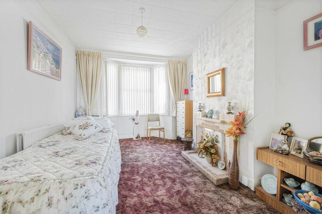 Additional image 17 of Lawes Avenue, Newhaven