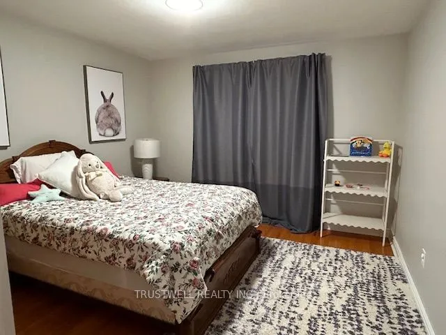 Additional image 22 of 29 Kingsdown Dr