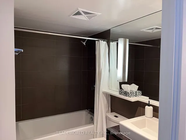 Additional image 12 of 121 McMahon Dr Unit 1810