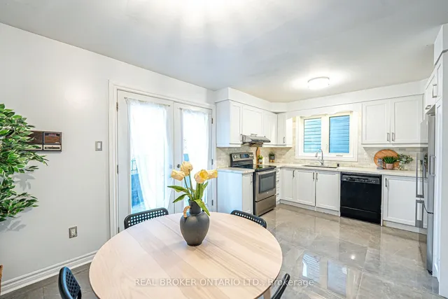 Additional image 17 of 16 Hatherley Rd