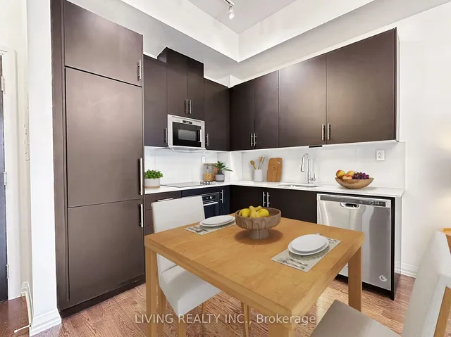 Additional image 3 of 460 Adelaide St Unit 915