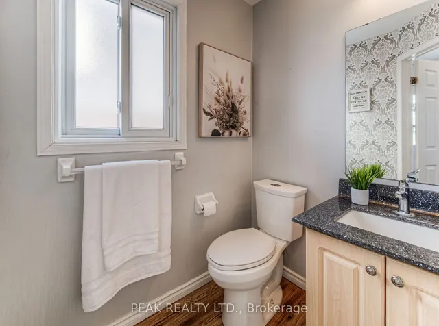 Additional image 6 of 1101 Copper Leaf Cres