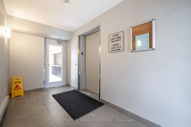 Additional image 8 of 1479 Maple Ave Unit 206