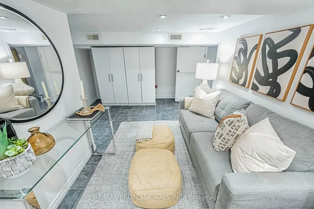 Additional image 28 of 46 Seventh St