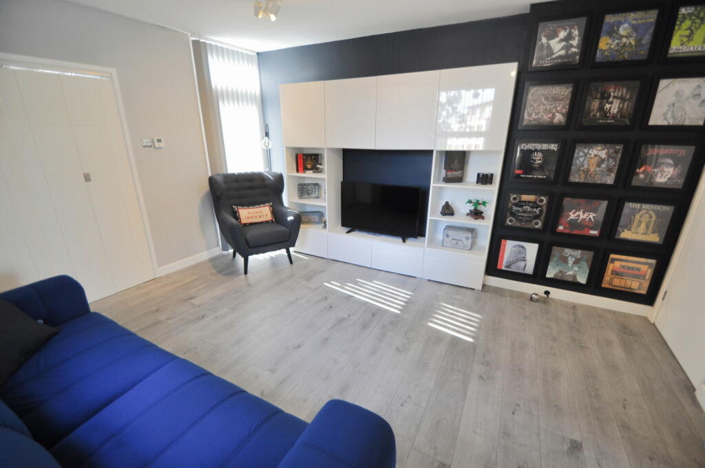 Additional image 12 of Warwick Drive, Wallasey