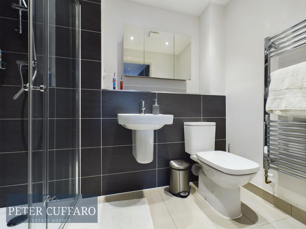 Additional image 14 of Queens Avenue, Welwyn Garden City, AL7