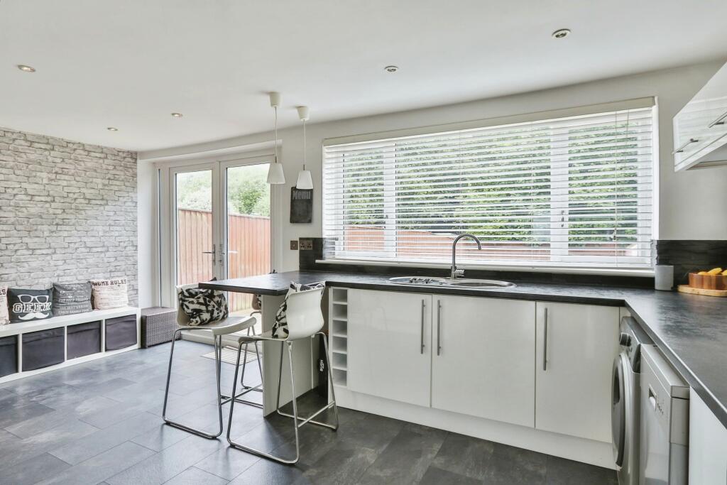 Additional image 4 of Verity Crescent, Poole, BH17