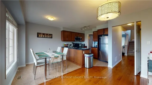 Additional image 15 of 23 EMICK Dr