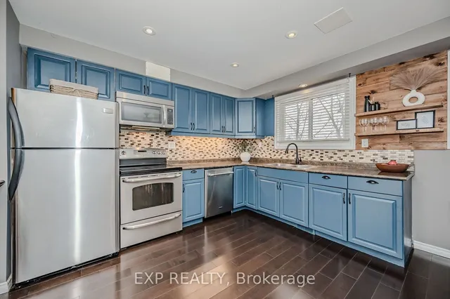 Additional image 6 of 64 Bronte St Unit 11