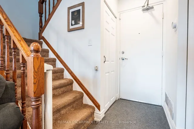 Additional image 6 of 2027 BLUEFIELDS Dr Unit 5