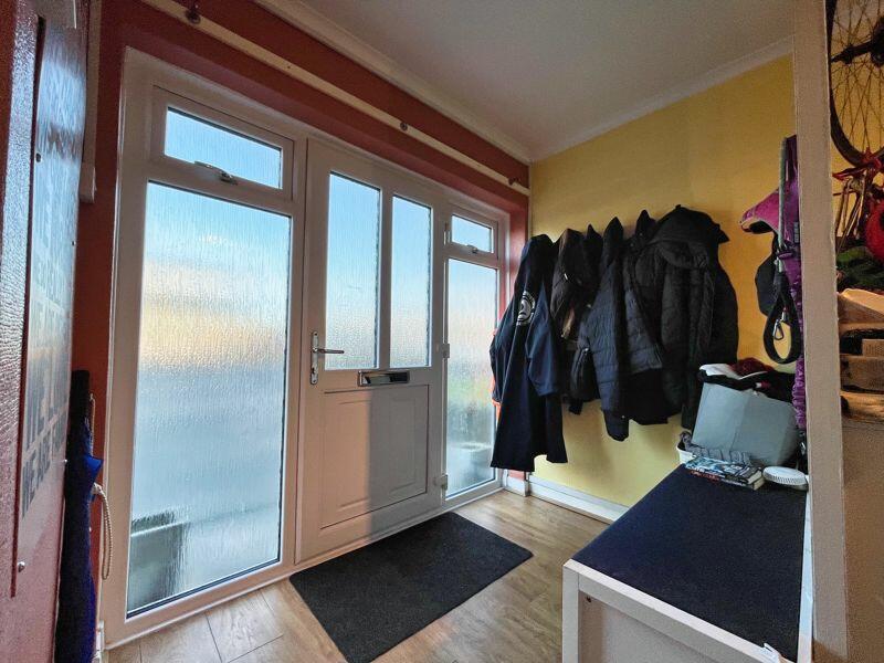 Additional image 13 of 37 West Park Drive, Porthcawl, CF36 3RG