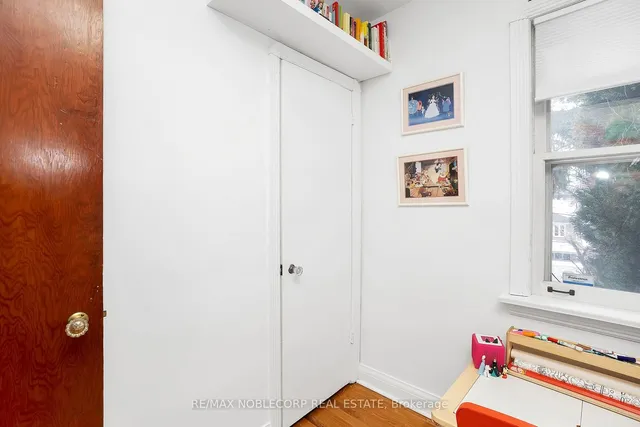 Additional image 18 of 77 Lonborough Ave